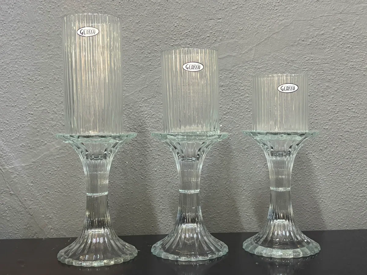 Teslim alma listesinde set olarak ayrı tanımlanması gereken Glassy üçlü antik cam set